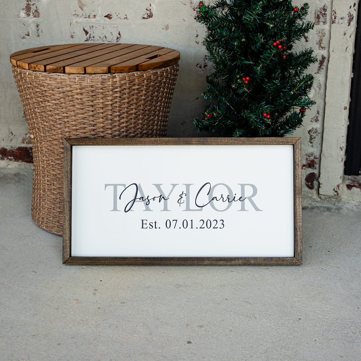 Personalized Last Name Sign with Names & Established Date ...